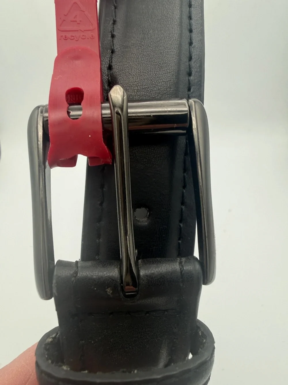 Men’s Dickies Black Leather belt sz 36 NWT